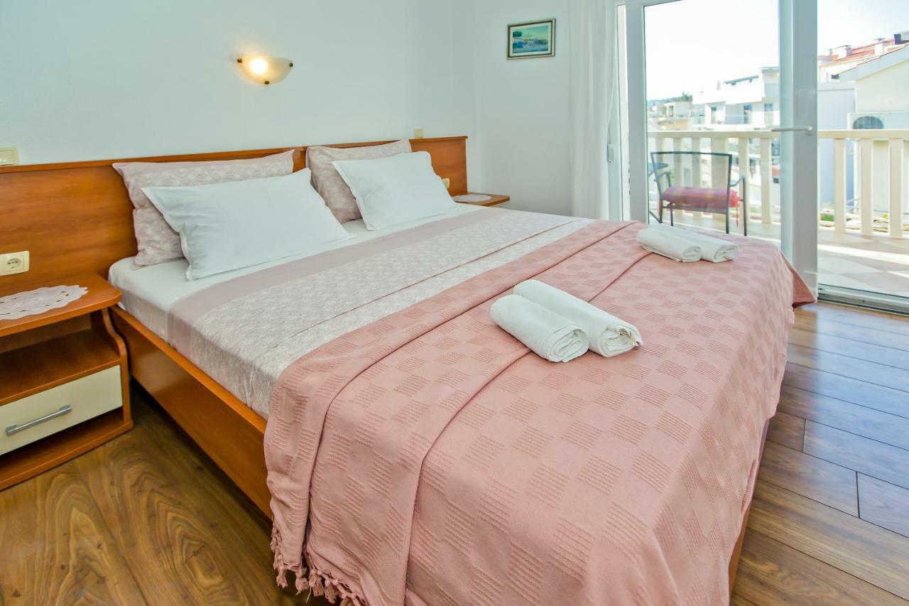 Apartments Bubalo Hvar Town Eksteriør billede